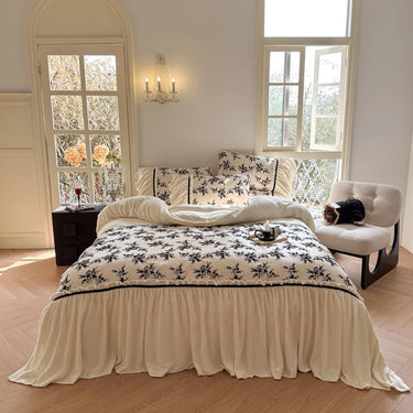 Vintage European Flower Print Ruffles Plush Coral Velvet Bedding Set